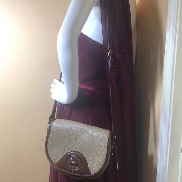 Dooney & Bourke. Bag. - Picture 3 of 8